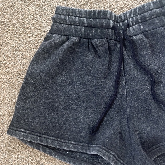 3/$10 Forever 21 Gray Black High Waisted Drawstring Shorts - Picture 4 of 7